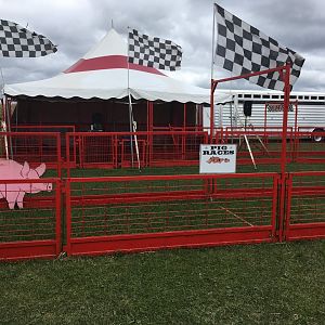 Didier Farms - Pig Racing Track