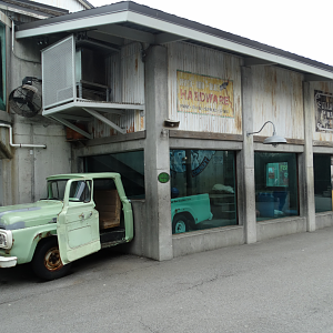 Feb. 2018 - Glacier Run - Rotational Polar Bear Exhibit