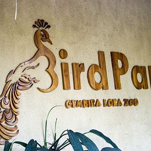 Bird Park sign
