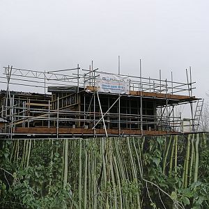 Tree kangaroo enclosure