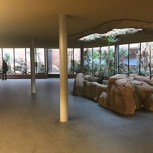 World of Birds aviaries 290118