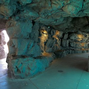 Inukshuk Bay - Visitor Cave Pathway