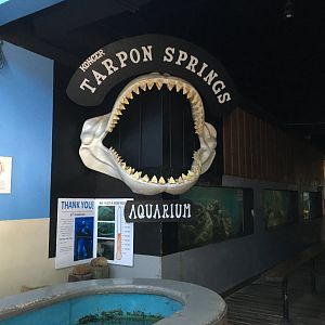 Aquarium Sign