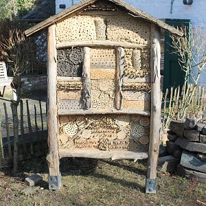 Insect-hotel
