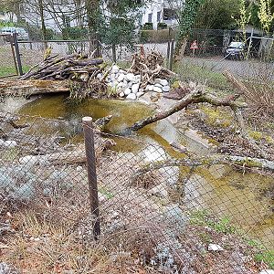 Australia: Mystery enlosure