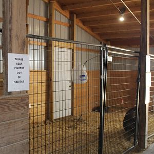 Emu Indoor Enclosure