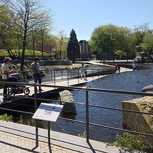 Visitors-way between Elephant-enclosure and African plain