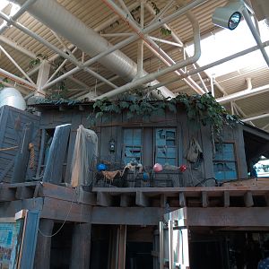 Mississippi River - Simulated Swamp Cabin