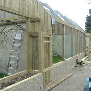 New aviary block at Birdland March 2008
