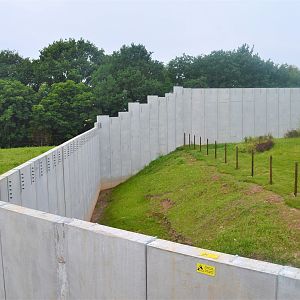 New chimp enclosure wall