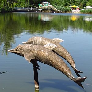 Pond sculptures