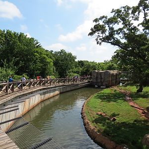 Oklahoma Trails - Grizzly Bear Exhibit