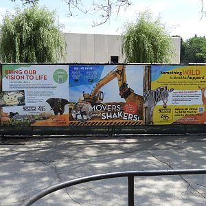 New(?) signs about Adventure Africa