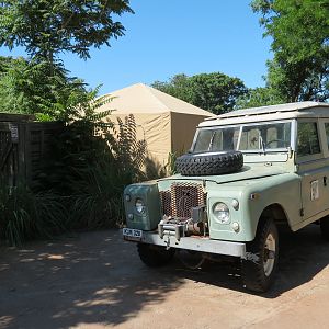 Pride of the Plains - Theming