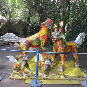 mexican wolves or lobos alebrije folk art