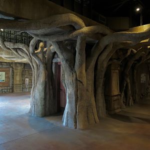 Lost Kingdom - Viewing Building Interior