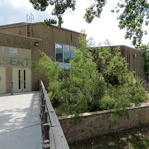 Wild Life Trek - Life in the Desert - Exterior