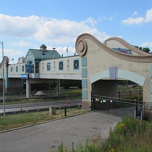Pedestrian bridge crossing the highway