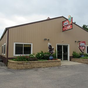 Parrot Show Building
