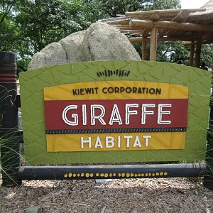 African Grasslands - Giraffe Sign