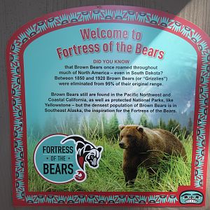 Fortress of the Bears: Grizzlies (New in 2018)