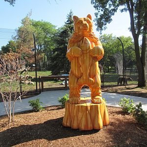 Fortress of the Bears: Grizzlies (New in 2018)