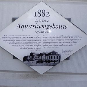 Information plaque outside aquarium
