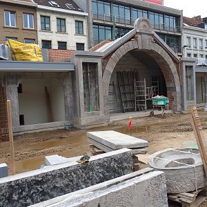 Bird-of-prey aviaries rebuild construction site