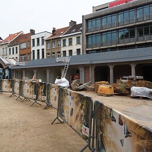 Bird-of-prey aviaries rebuild construction site