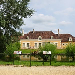 Courtyard Waterfowl Enclosure at Haute-Touche, 14/06/18