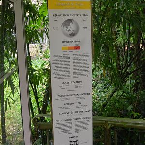 Signage Example at Doué-la-Fontaine, 15/06/18