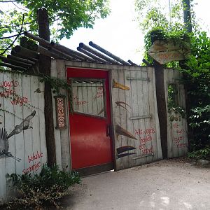 Entrance to the SnavelRijk aviary
