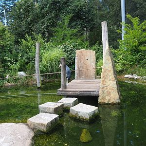 SnavelRijk Aviary adventure route (with a marabou on the platform)