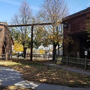Another view inside small animal/bird rotunda