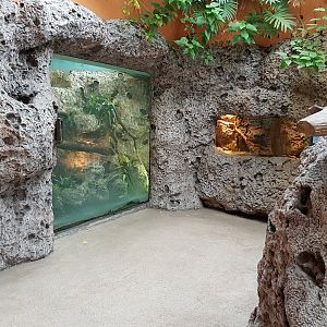 Reptile-enclosures