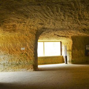 Snow Leopard Enclosure Lower Viewing at Doué-la-Fontaine, 15/06/18