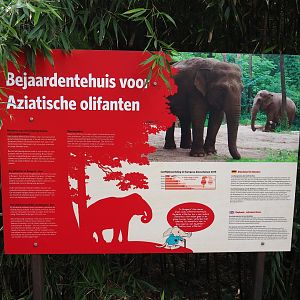 Elephant retirement home information sign (Sep 16th, 2018)
