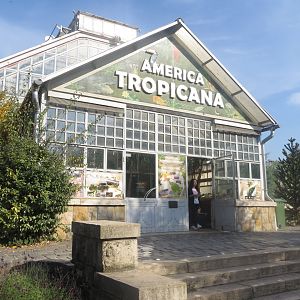 America Tropicana entrance 171018