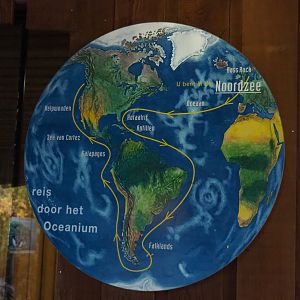 Oceanium journey sign - No longer accurate (Nov 10th, 2018)