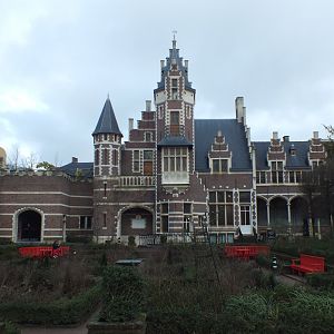 Historical 'Melkerij' building and Flemish Garden
