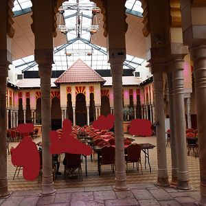 Gaudy Spanish restaurant interior (Aug 28th, 2018)