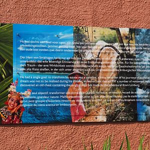 Sign about the history of Mondo Verde (Aug 28th, 2018)