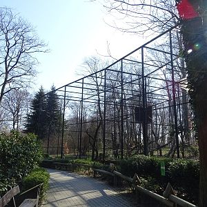 Krakow Zoo 04/2019: Bird of prey enclosures