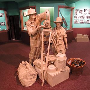 Martin & Osa Johnson Statue