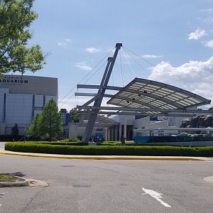 Virginia Aquarium entrance