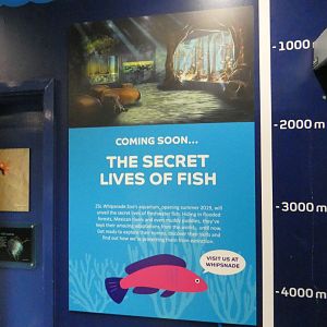 Sign about new aquarium at Whipsnade
