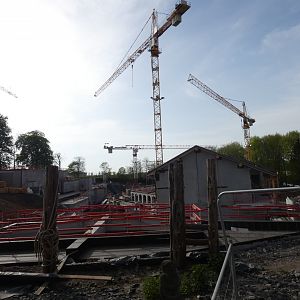 Polar Bear and Walrus enclosure construction
