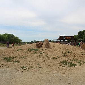 Petting Pen (Baby's and Domestic Animals)