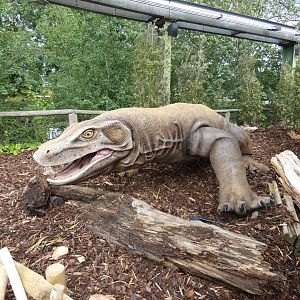 Animatronic predator