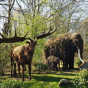 Ice age animals sculptures, 2019-03-30